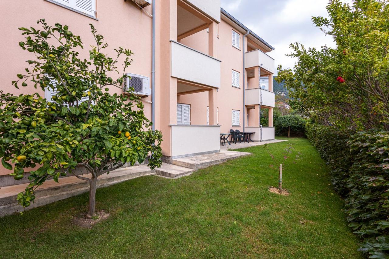 Apartments Crnekovic IV Baška Esterno foto