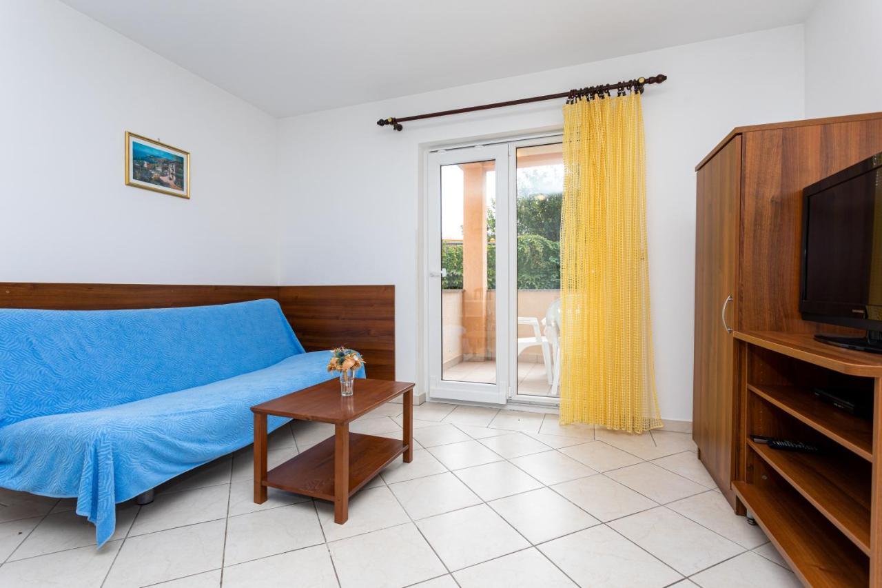 Apartments Crnekovic IV Baška Esterno foto
