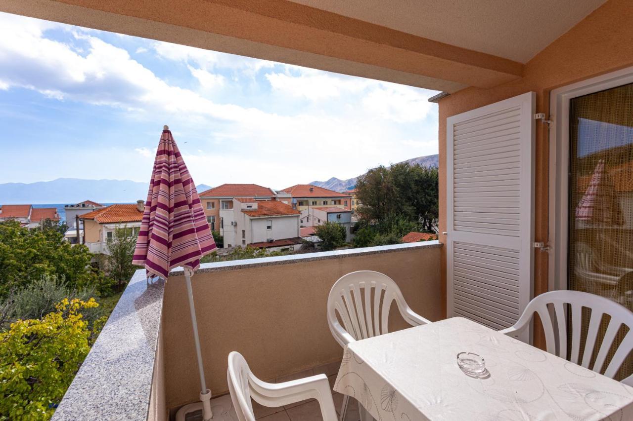Apartments Crnekovic IV Baška Esterno foto