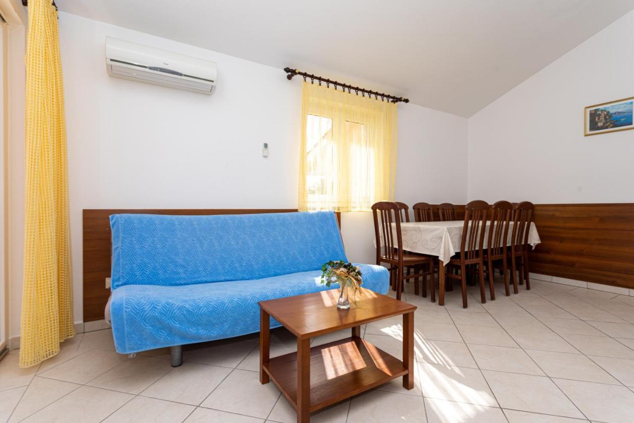 Apartments Crnekovic IV Baška Esterno foto